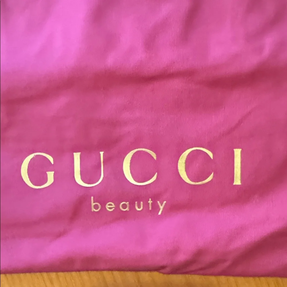 Gucci Beauty Magenta Tote Bag - Picture 2 of 3